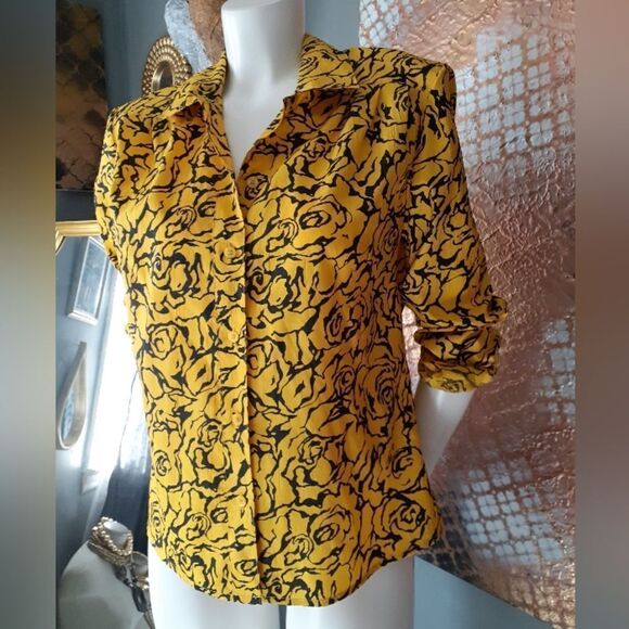 Vintage Abstract Print Button Down Shirt - Picture 7 of 11